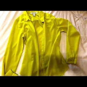 Neon-yellow blouse (button shirt)
